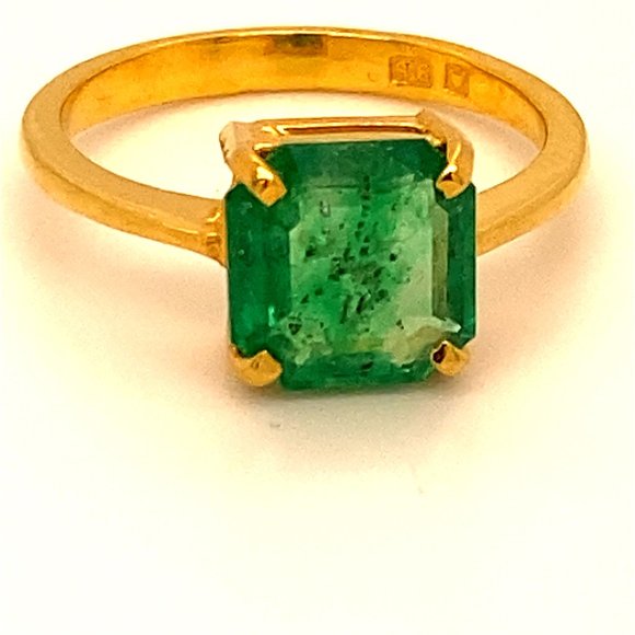 Emerald 2.52ct Solid 22K Yellow Gold Ring - Picture 1 of 7